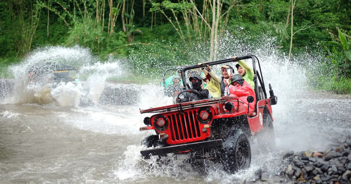 Jeep Lava Tour